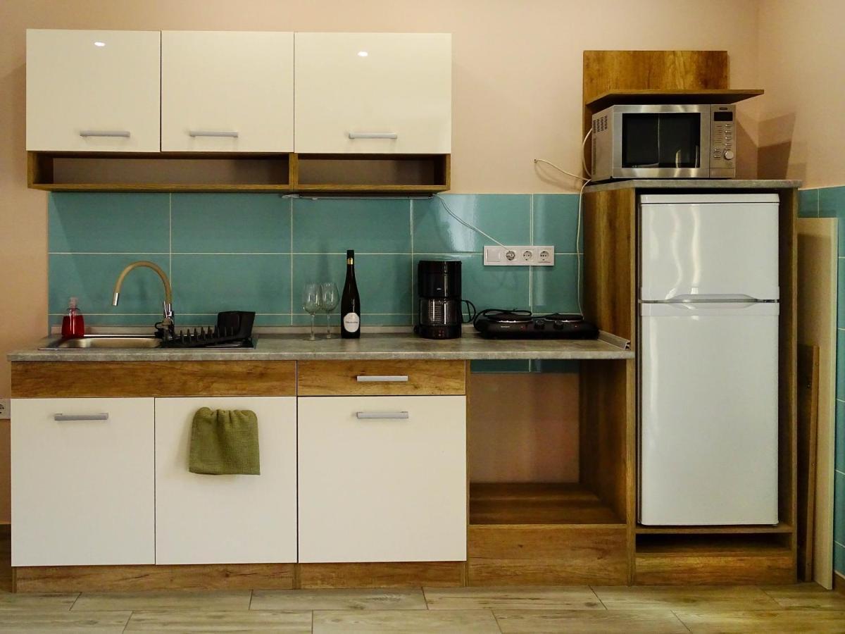 Eddy Apartman Eger Exterior photo