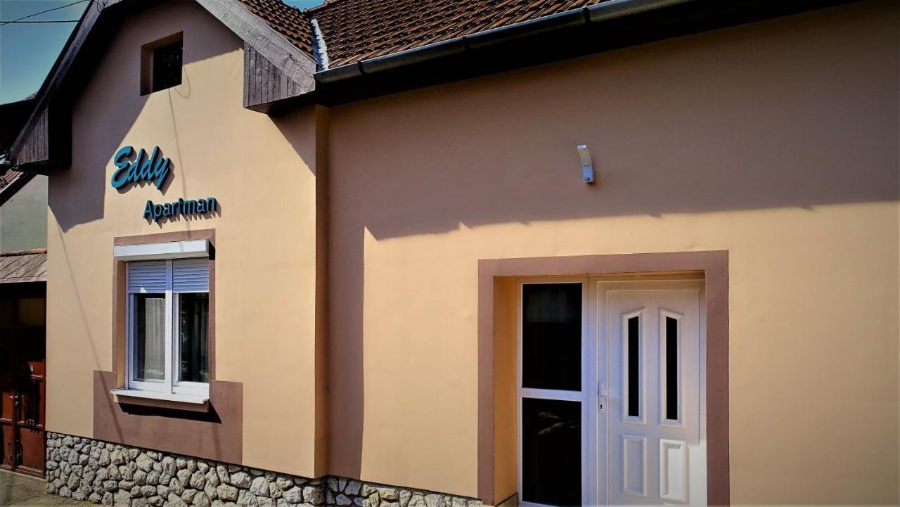 Eddy Apartman Eger Exterior photo